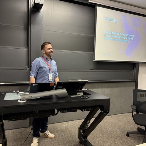 Pitching Rōjin at MIT